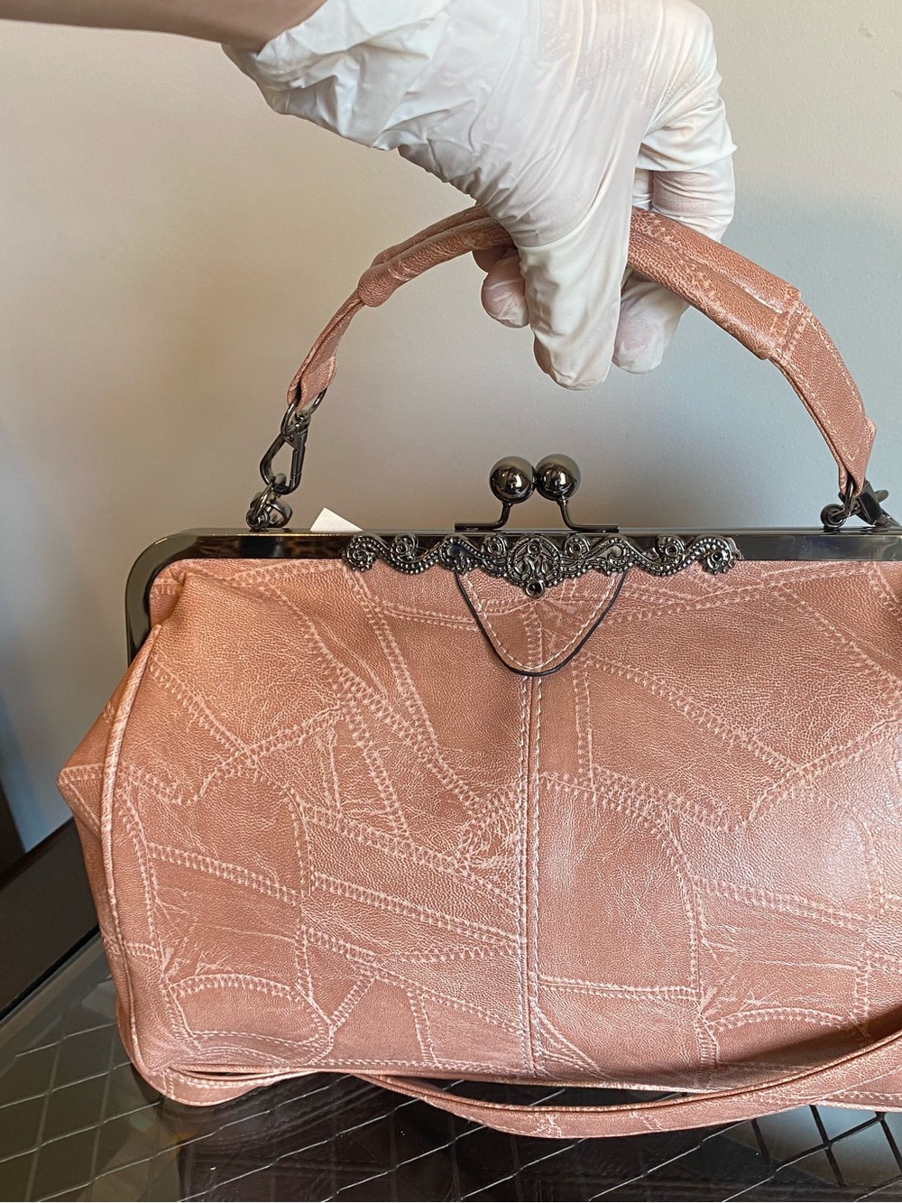 Stylish Dusty Rose Women’s Shoulder Bag - Soft Pink Crossbody - Picture 4 of 6